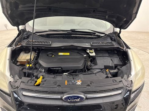 Used 2014 Ford Escape SE image 16