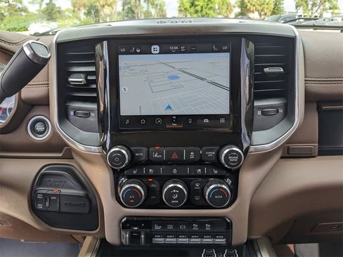 Used 2022 RAM 3500 Laramie image 27