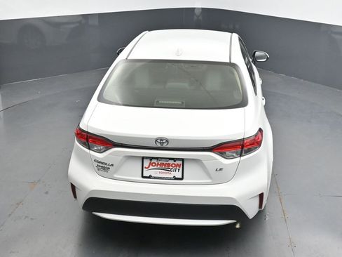 Used 2022 Toyota Corolla LE FWD image 33