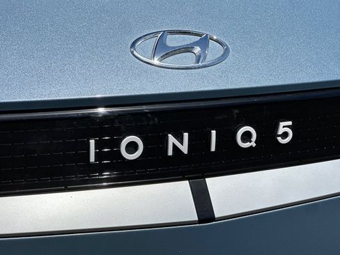 Used 2024 Hyundai Ioniq 5 SEL RWD image 28