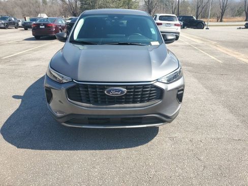 Used 2024 Ford Escape Active w/ Tech Pack #1 image 3