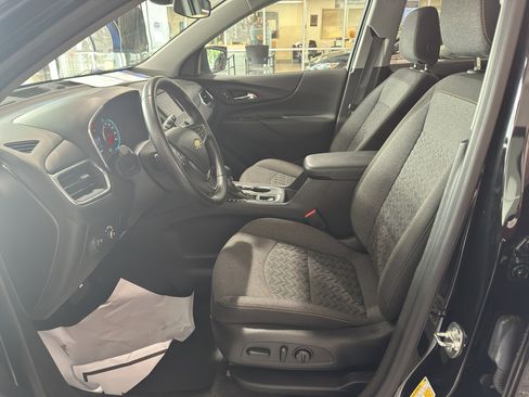 Used 2024 Chevrolet Equinox LT image 6