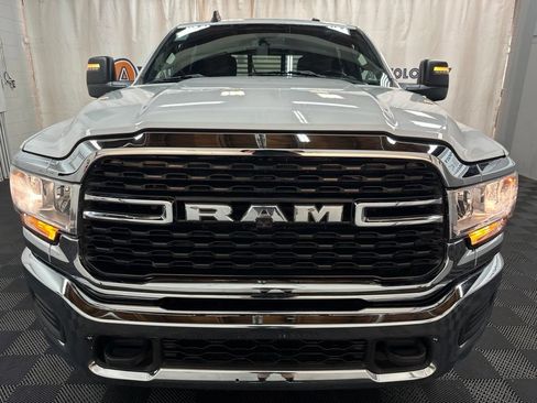 Used 2024 RAM 3500 Tradesman w/ Towing Technology Group AWD/4WD image 3