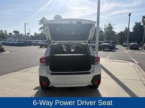 Used 2022 Subaru Crosstrek 2.0i Premium w/ Moonroof Package AWD/4WD image 10