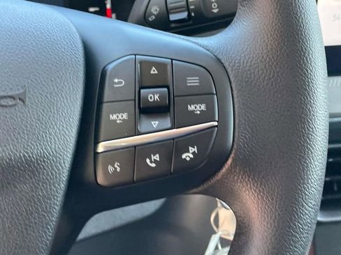 New 2026 Ford Maverick XL image 9