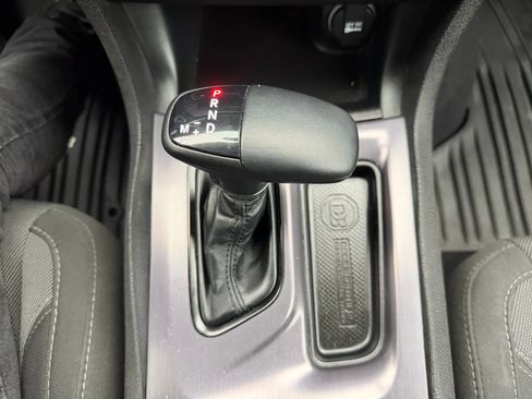 Used 2018 Dodge Charger GT w/ Blacktop Package image 19