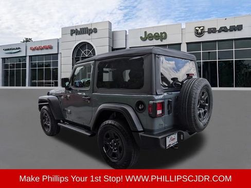 Certified 2025 Jeep Wrangler Sport AWD/4WD image 5