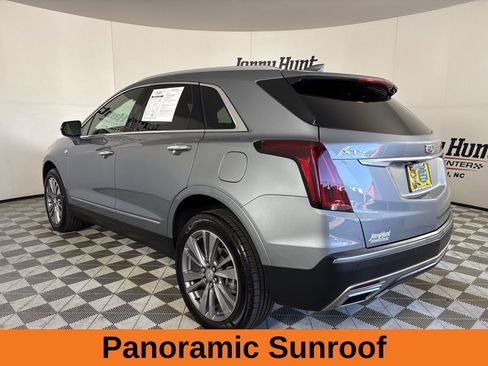 Used 2025 Cadillac XT5 Premium Luxury image 7