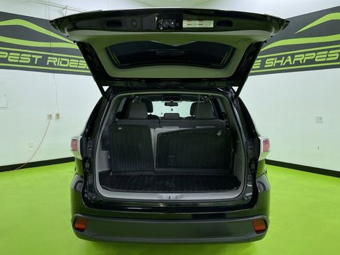 Used 2015 Toyota Highlander XLE image 9