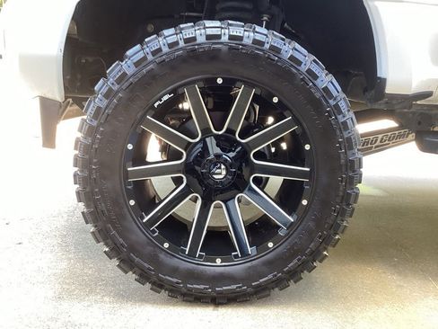 Used 2019 Ford F250 Lariat w/ Lariat Ultimate Package AWD/4WD image 18