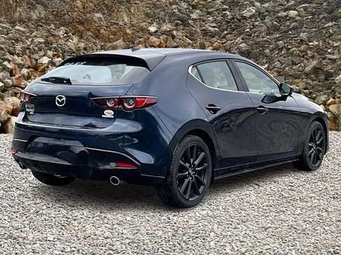 Used 2020 MAZDA MAZDA3 AWD Hatchback w/ Premium Pkg image 2