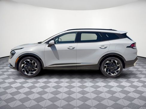 Used 2024 Kia Sportage SX FWD image 2