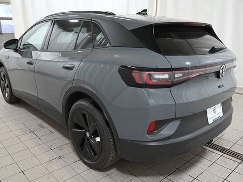 New 2026 Volkswagen ID.4 Pro S image 11