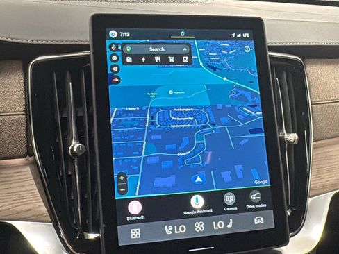 New 2026 Volvo XC90 T8 Ultra w/ Protection Package Premier image 16