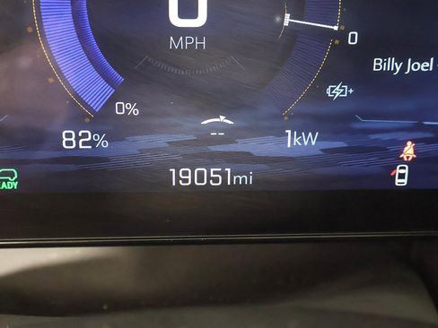 Used 2024 Chevrolet Equinox EV LT image 37