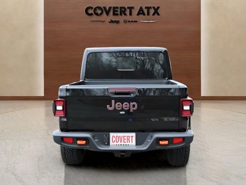 New 2026 Jeep Gladiator Mojave image 4