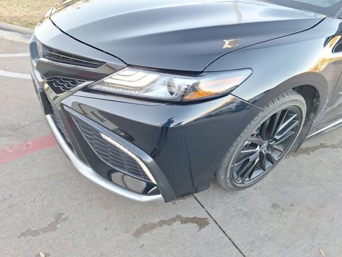 Used 2023 Toyota Camry XSE image 10