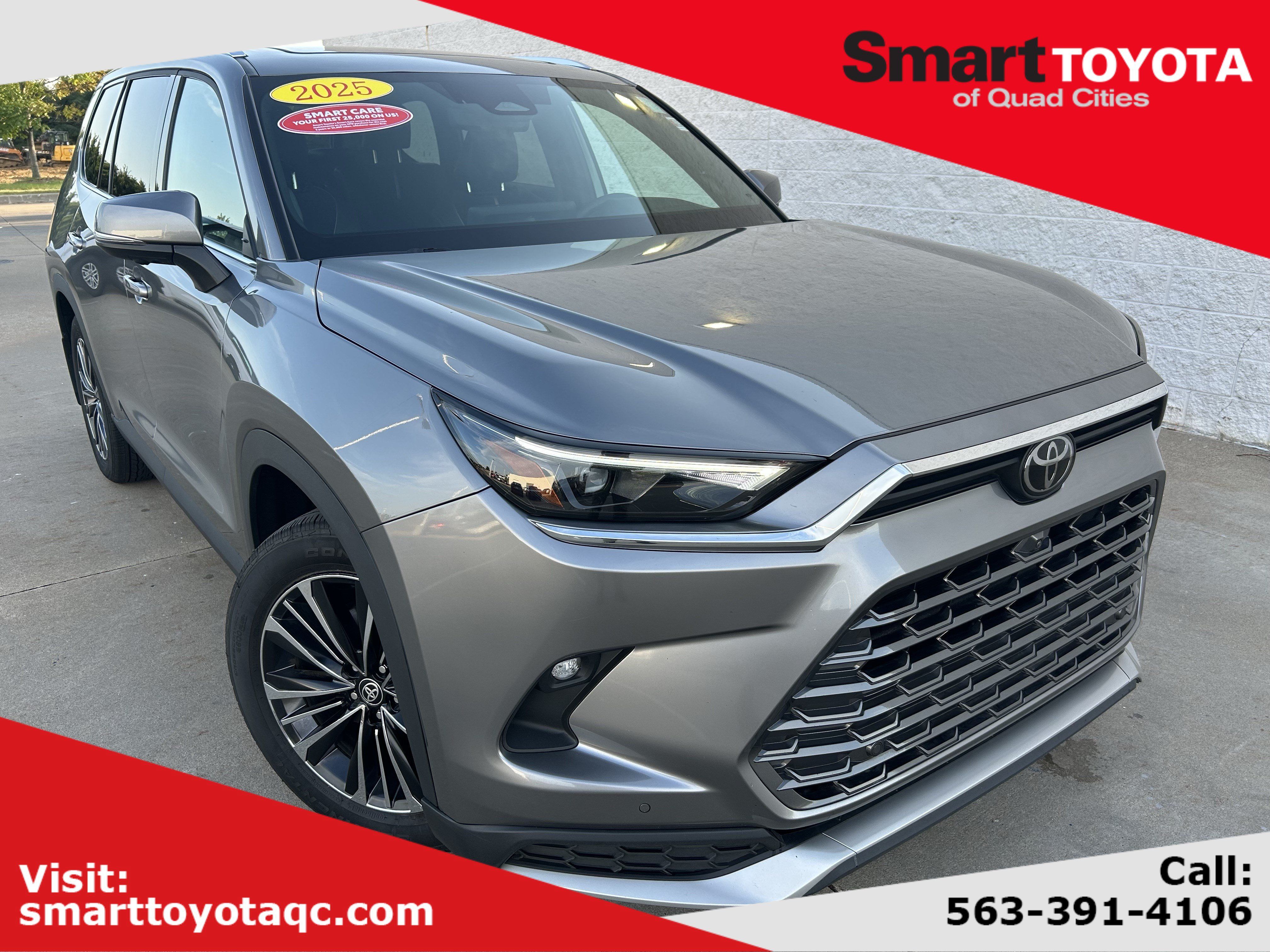 Used 2025 Toyota Grand Highlander AWD Hybrid image 1