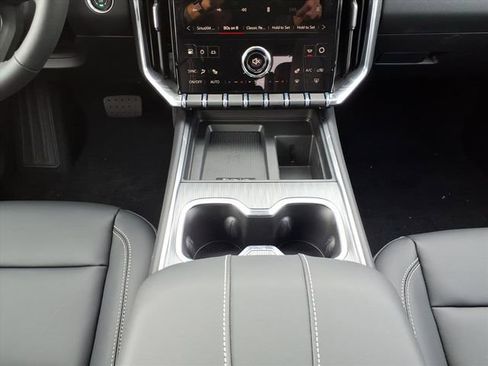 New 2026 GMC Acadia Elevation w/ Elevation Premium Package image 17