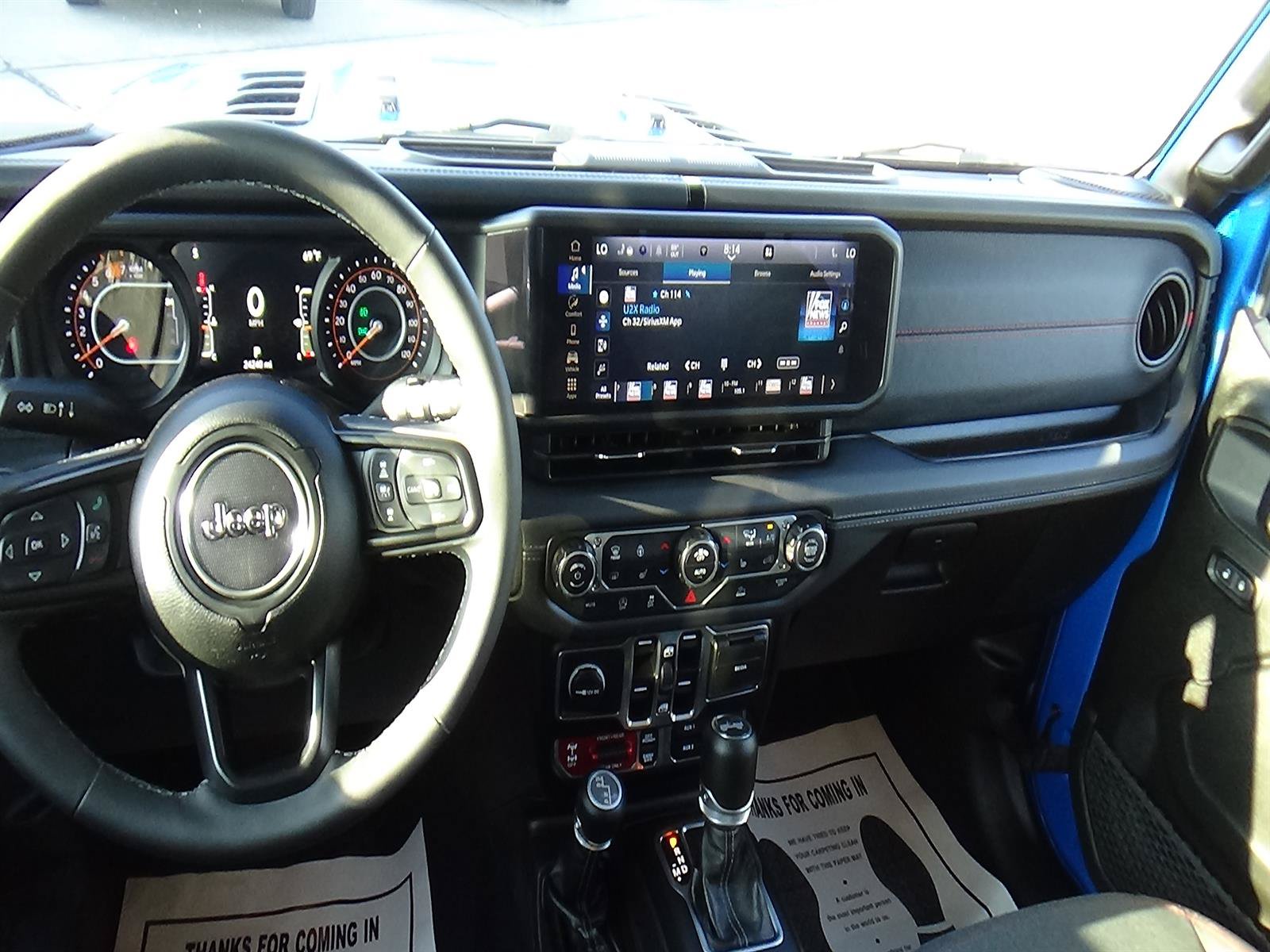 Certified 2025 Jeep Wrangler Unlimited Rubicon w/ Convenience Group AWD/4WD image 14