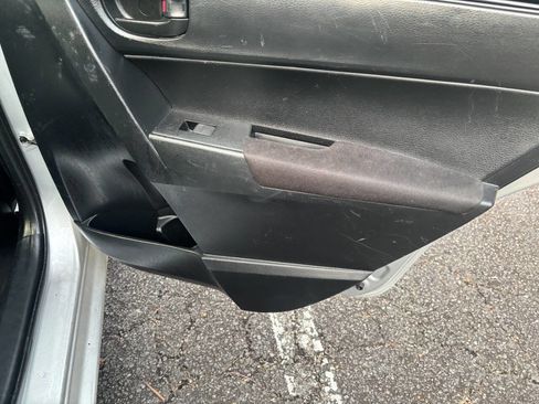 Used 2017 Toyota Corolla L image 20