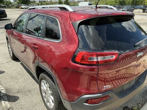 Used 2015 Jeep Cherokee Latitude FWD image 10