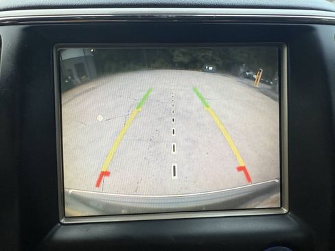 Used 2014 Jeep Grand Cherokee Summit RWD image 30