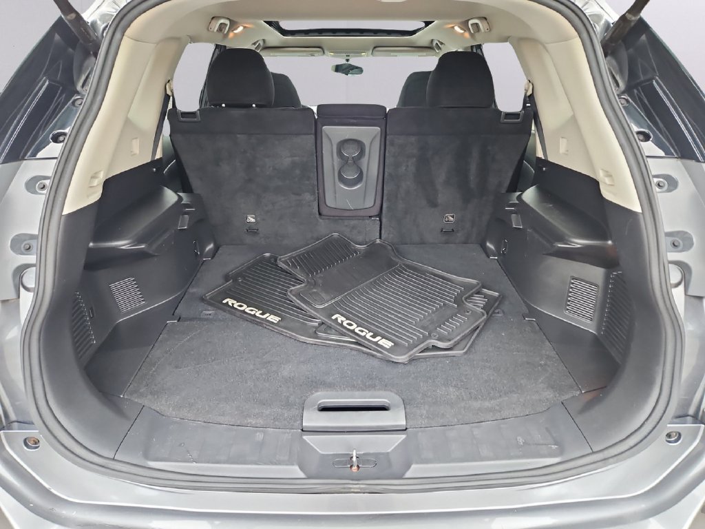 Used 2014 Nissan Rogue SV w/ SV Premium Package AWD/4WD image 34