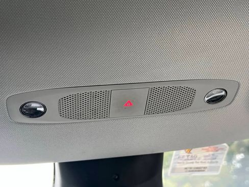 Used 2021 Tesla Model Y Long Range image 24