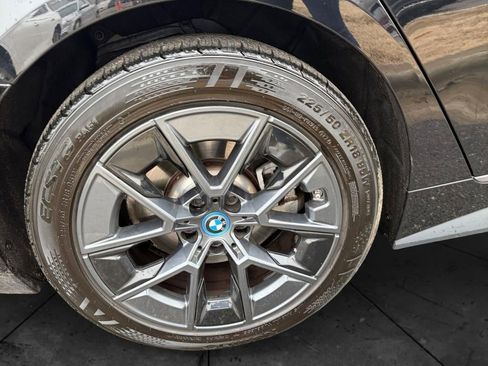 Used 2024 BMW i4 xDrive40i image 27