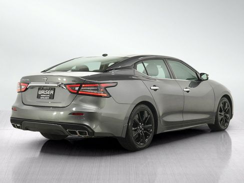 Used 2023 Nissan Maxima SL FWD image 5