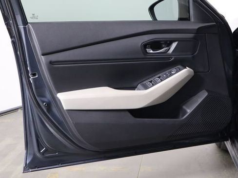 Used 2023 Honda Accord EX image 13