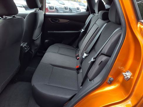 Used 2021 Nissan Rogue Sport S image 11