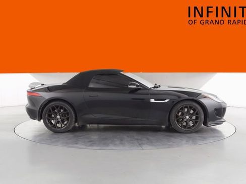 Used 2014 Jaguar F-TYPE Convertible RWD image 10