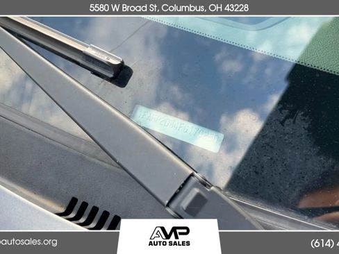 Used 2015 Ford Taurus SE image 28