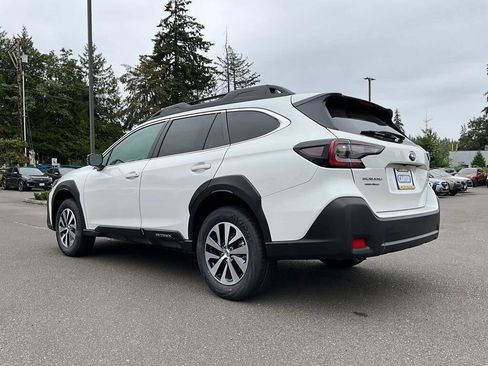 Certified 2025 Subaru Outback Premium AWD/4WD image 6