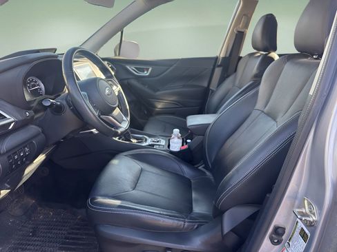 Used 2019 Subaru Forester Touring w/ Popular Package #3 image 7