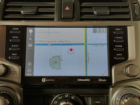 Used 2021 Toyota 4Runner SR5 Premium w/ Moonroof Package AWD/4WD image 17