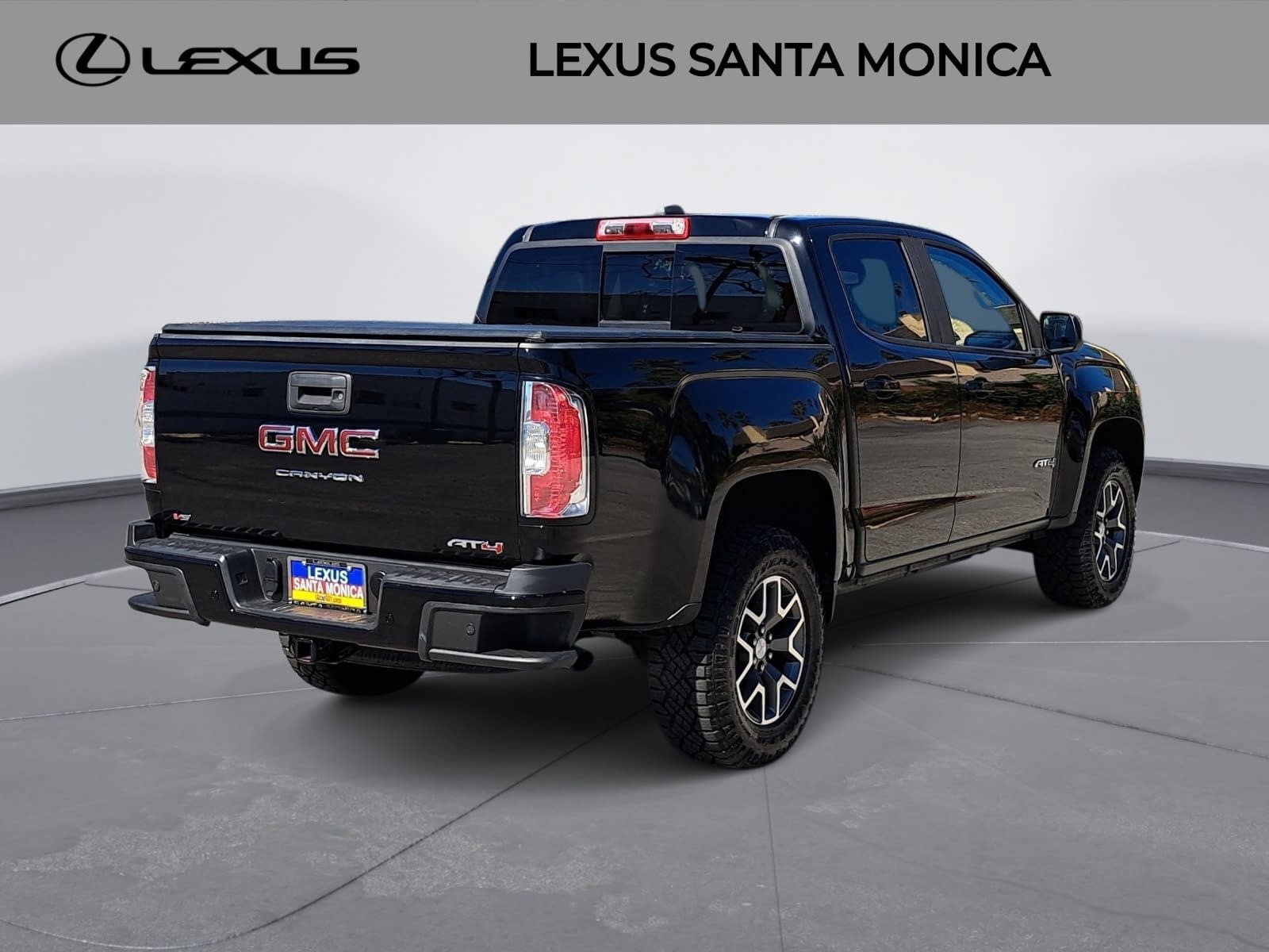 Used 2021 GMC Canyon AT4 w/ Trailering Package AWD/4WD image 5