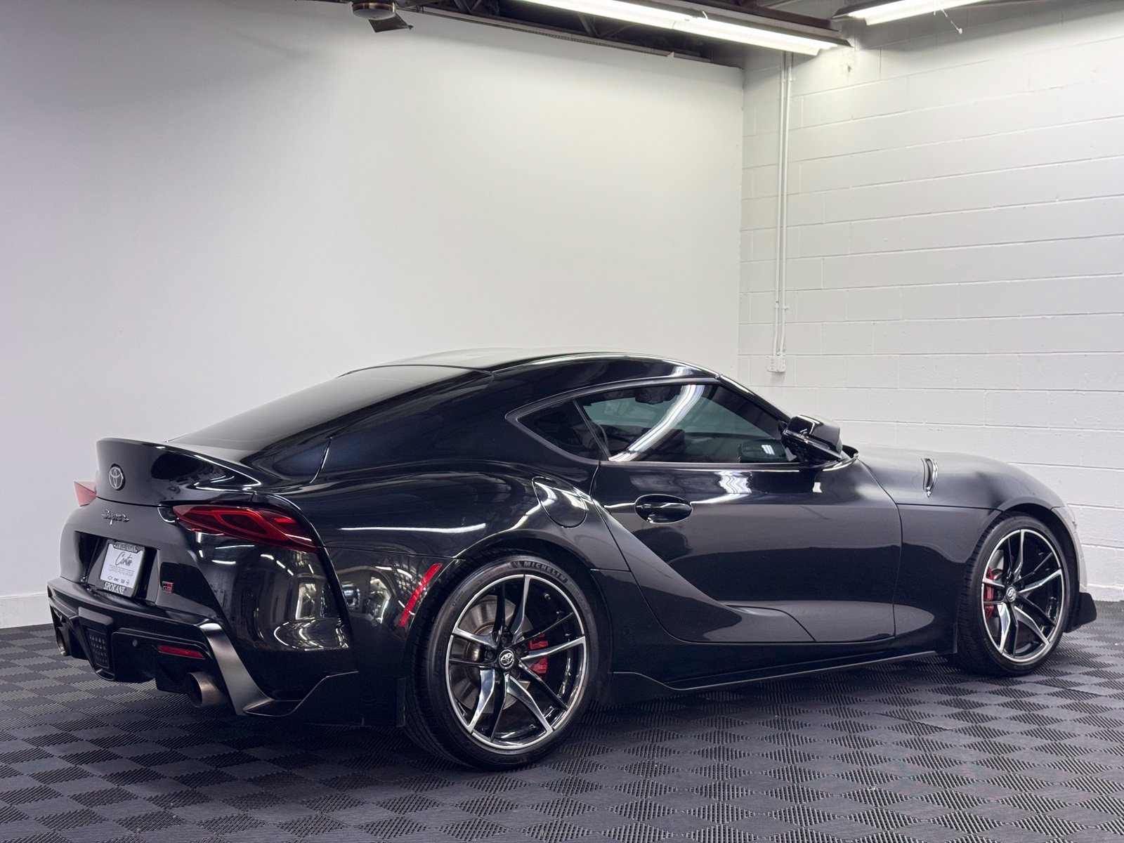 Used 2021 Toyota Supra RWD image 2