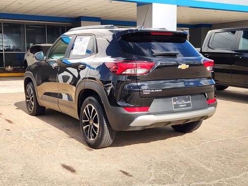 Certified 2025 Chevrolet TrailBlazer LT AWD/4WD image 8
