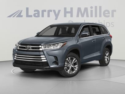 Used 2019 Toyota Highlander LE
