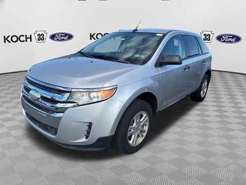 Used 2011 Ford Edge SE FWD image 3