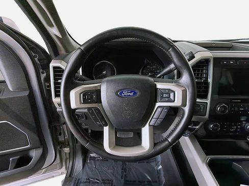 Used 2021 Ford F350 Lariat w/ Lariat Ultimate Package AWD/4WD image 31