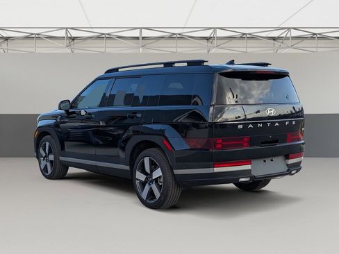 Used 2025 Hyundai Santa Fe Limited image 8