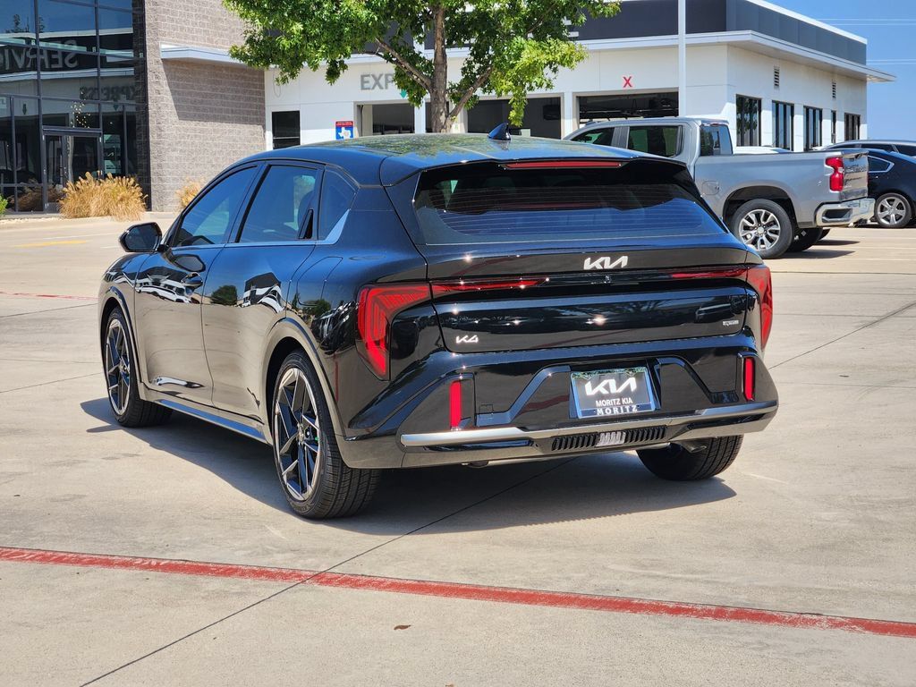 New 2026 Kia K4 GT-Line FWD image 4