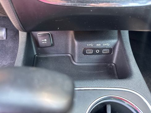 Used 2018 Dodge Durango SXT w/ Quick Order Package 2BB AWD/4WD image 14