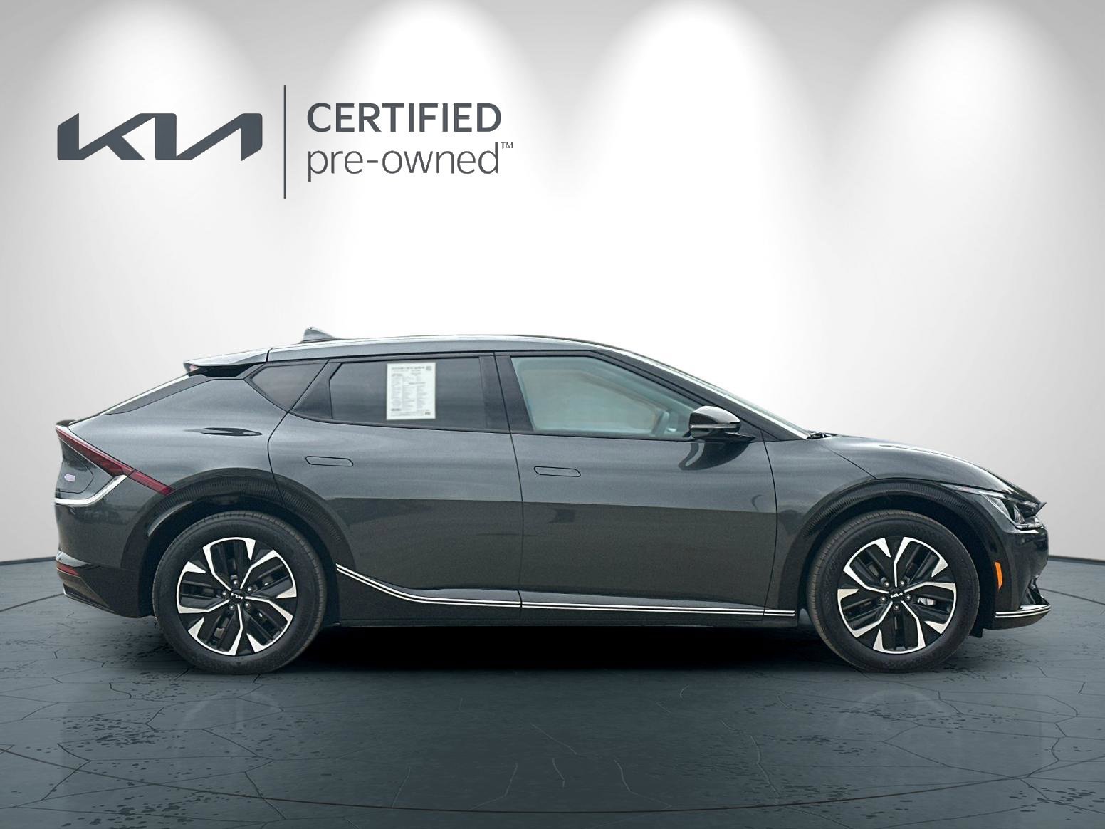 Certified 2024 Kia EV6 Wind RWD image 3