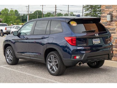 Used 2023 Honda Passport EX-L image 5