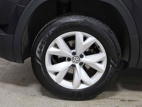 Used 2019 Volkswagen Atlas SE image 33